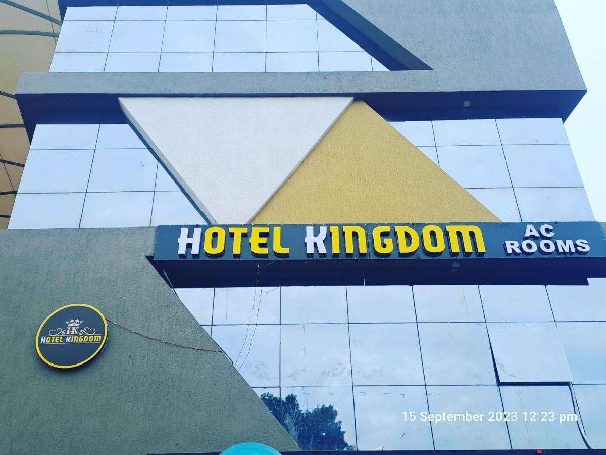 Hotel Kingdom Gándhínagar Exteriér fotografie